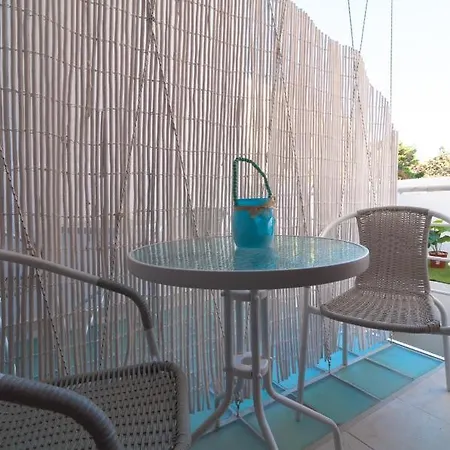 Sea & Naxos Lägenhet *